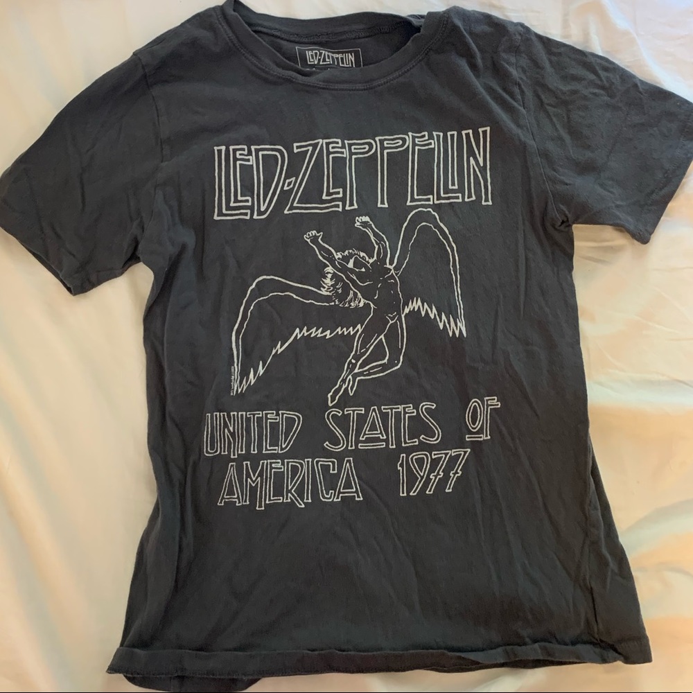 FINAL MARKDOWN🌙led zeppelin short sleeve t shirt